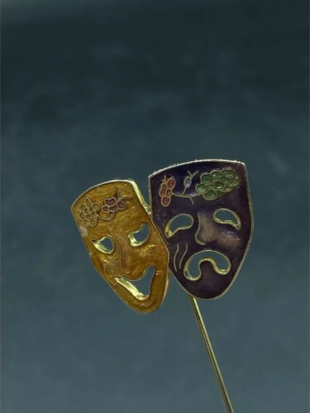 Comedy Tragedy Masks Cloisonné Enamel Stick Pin Vintage - Picture 5 of 9